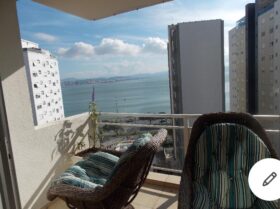 Vendo apartamento a 50 m da Beira mar norte com vista mar/Florianópolis-SC